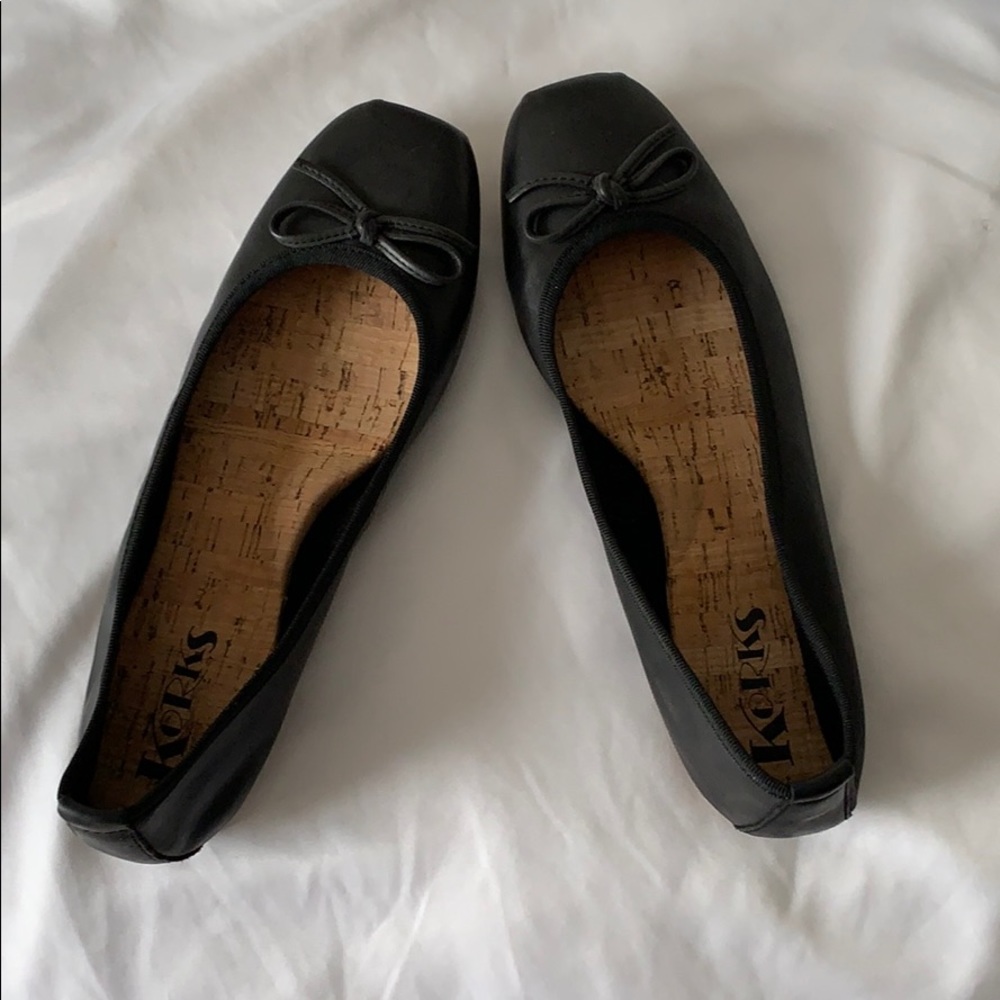 Korks ballet flats